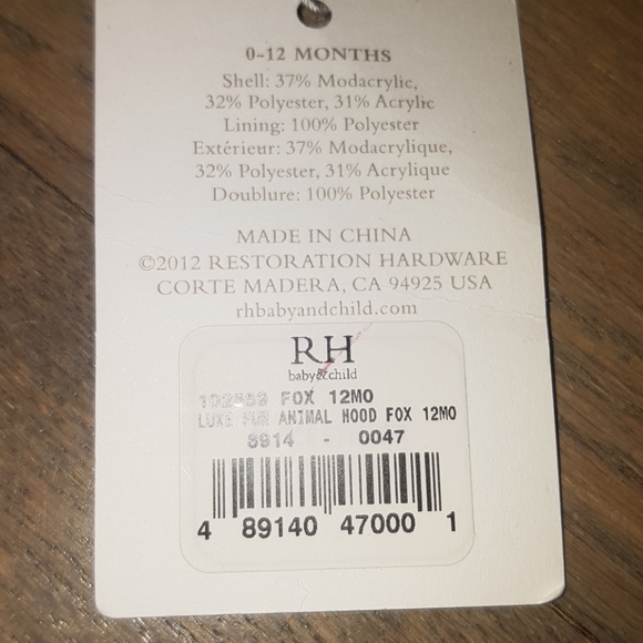 BNWT Restoration Hardware Baby Fur Hood & Booties - Picture 4 of 7
